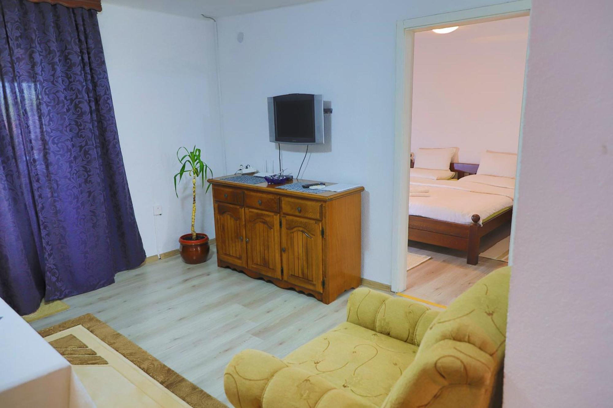 Apartman Bucko Біхач Екстер'єр фото