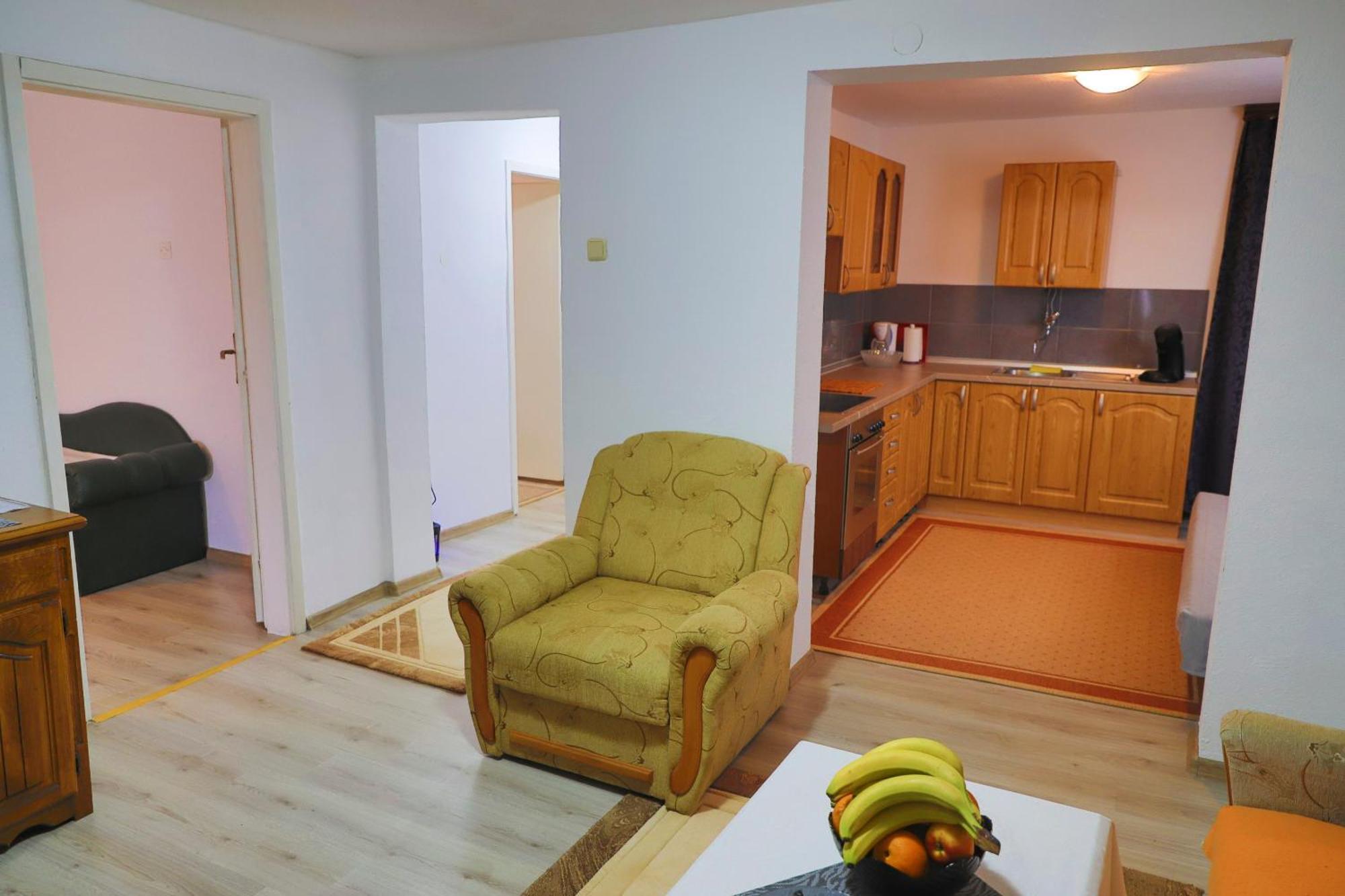 Apartman Bucko Біхач Екстер'єр фото